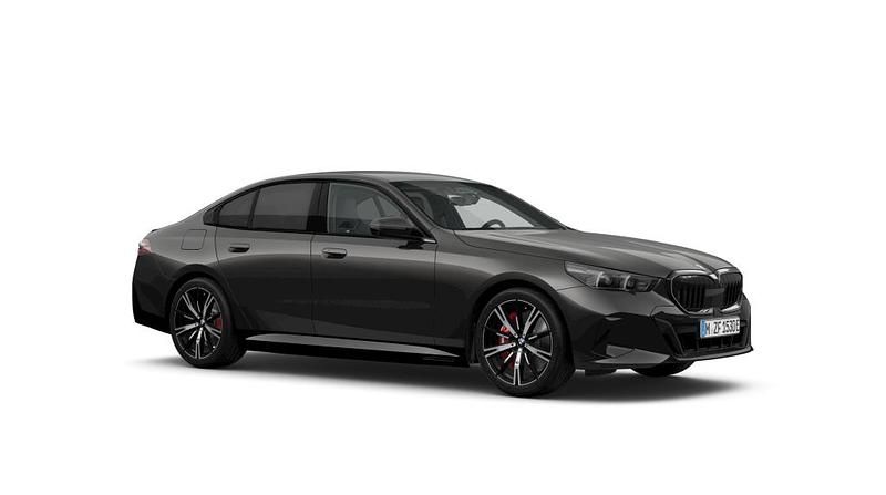 Neu BMW 550e Comfort Edition 313 PS (230 kW) 2025 Limousine