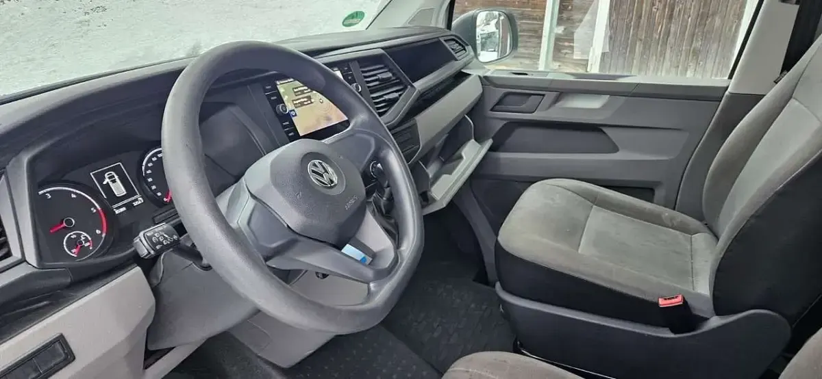 Gebraucht VW Transporter 150 PS (110 kW) 2020 Candyweiss Van