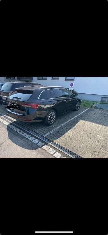 Gebraucht 2020 Skoda Octavia Kombi | 16.999 € - Bild 1/4