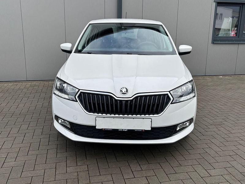 Gebraucht Skoda Fabia Cool Plus 60 PS (44 kW) 2019 Weiß Limousine