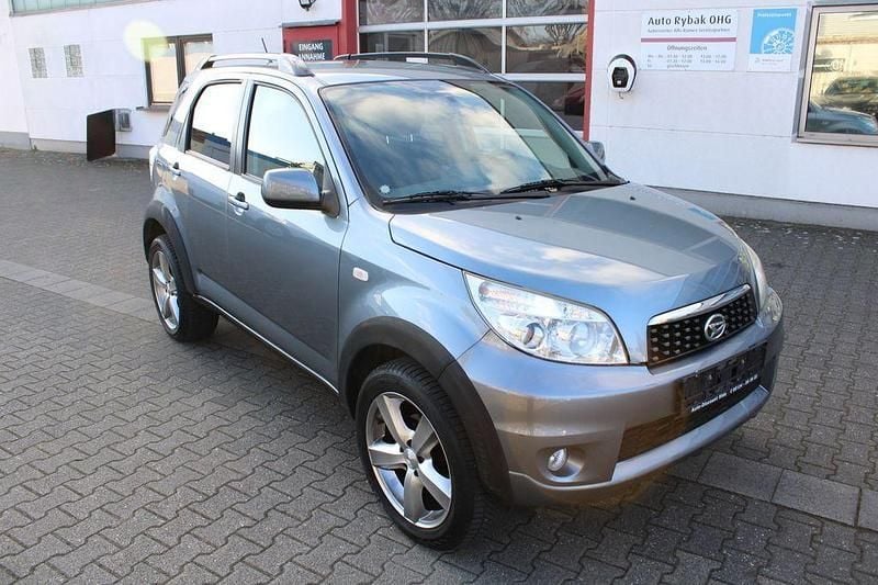 Gebraucht Daihatsu Terios 105 PS (77 kW) 2010 Grau (metallic) SUV