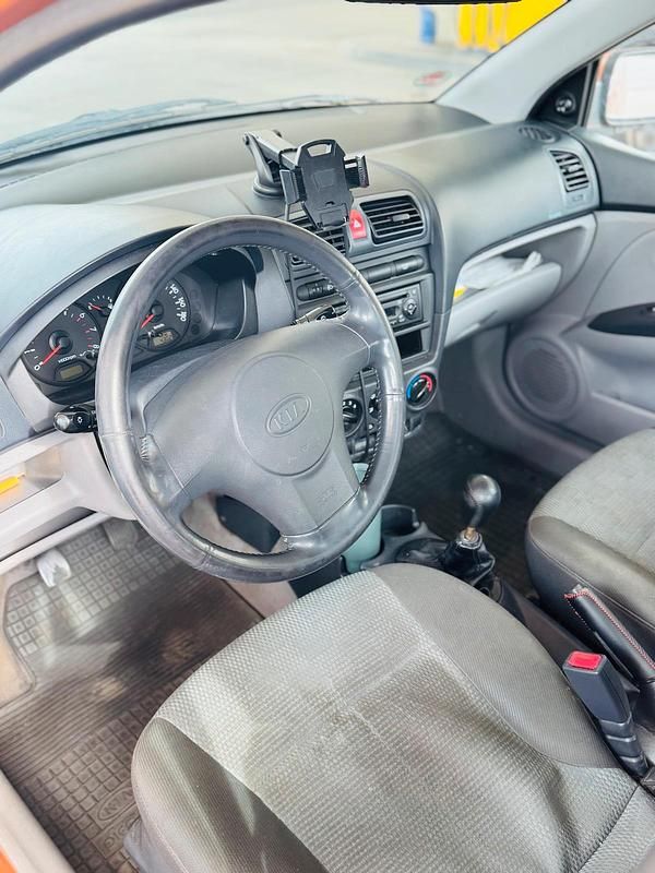 Gebraucht Kia Picanto 69 PS (50 kW) 2006 Orange Kleinwagen