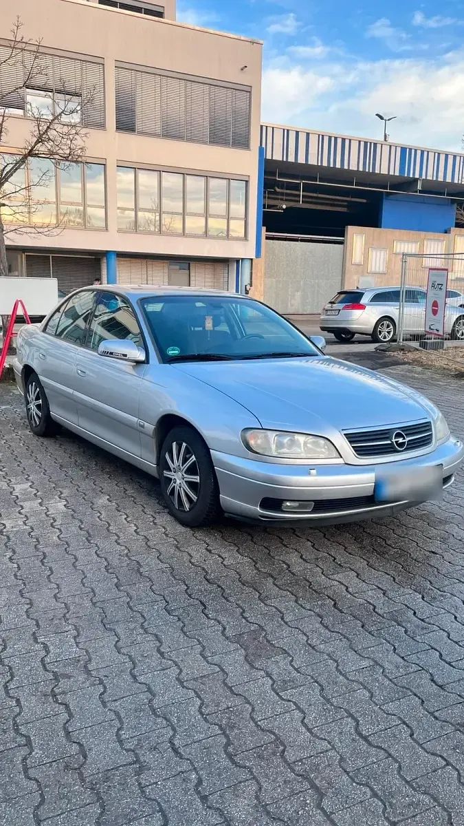 Gebraucht Opel Omega 140 PS (102 kW) 2002 Silber Limousine