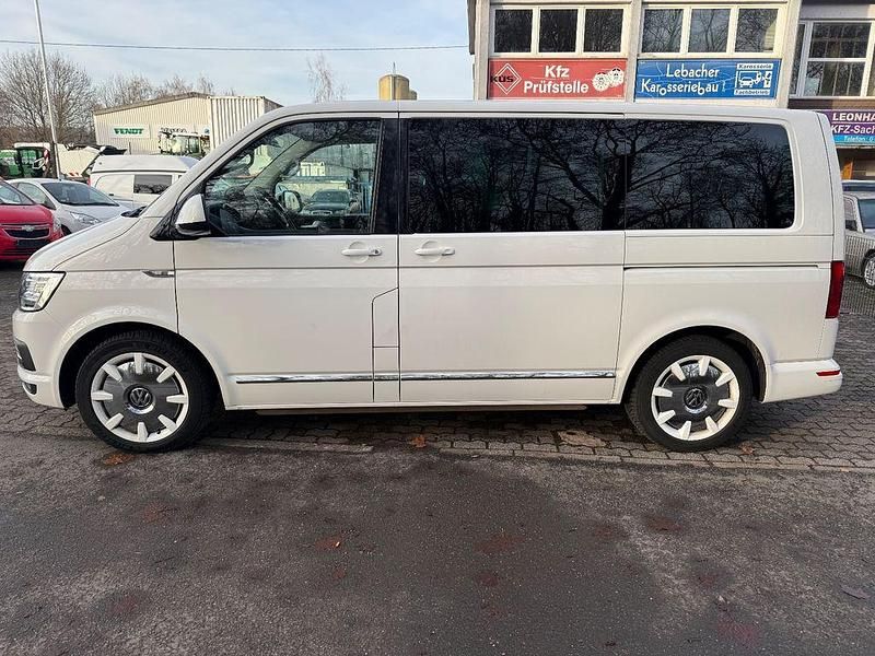 Second-hand VW Multivan Highline 204 CP (150 kW) 2018 Alb Monovolum