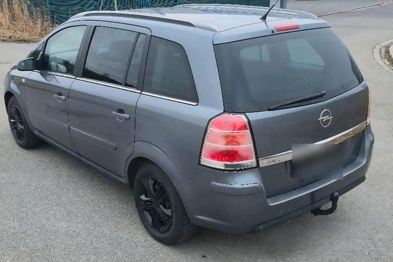 Gebraucht Opel Zafira 140 PS (102 kW) 2005 Grau Van / Kleinbus
