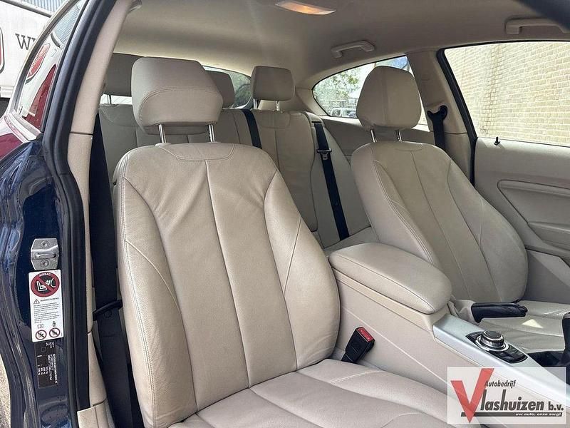 Second-hand BMW 114 102 CP (75 kW) 2013 Albastru Hatchback