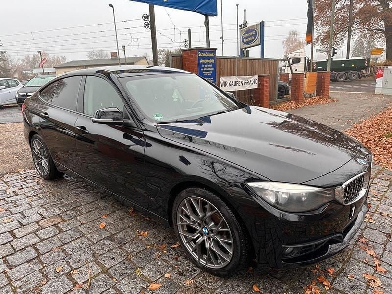 Schwarz Gebraucht 2014 BMW 320 Gran Turismo Sport Line Limousine | 8.999 € (Superpreis) - Bild 1/4