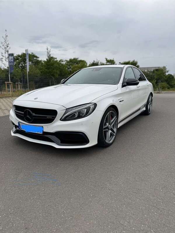 Weiß Gebraucht 2018 Mercedes C63 AMG AMG Limousine | 47.000 € (Superpreis) - Bild 1/4