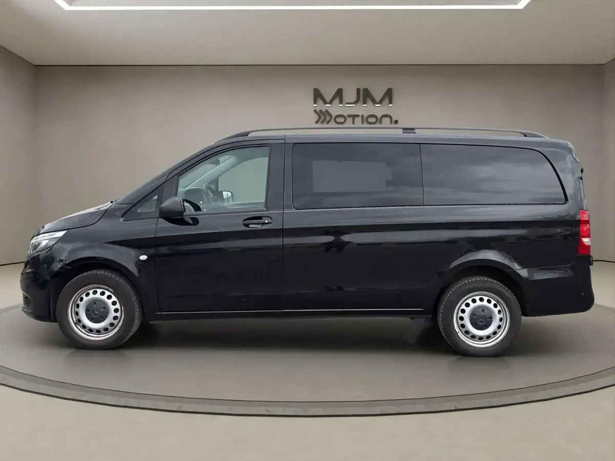 Gebraucht Mercedes Vito 190 PS (139 kW) 2017 Schwarz Van