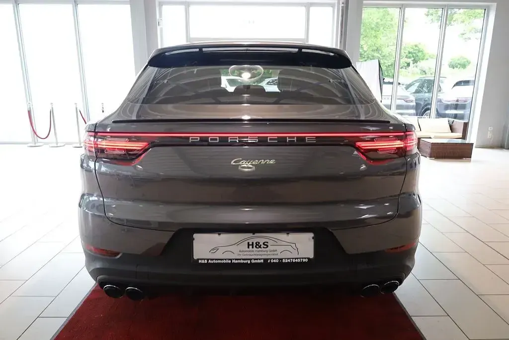 Gebraucht Porsche Cayenne E-Hybrid Coupe 462 PS (339 kW) 2021 Grau SUV