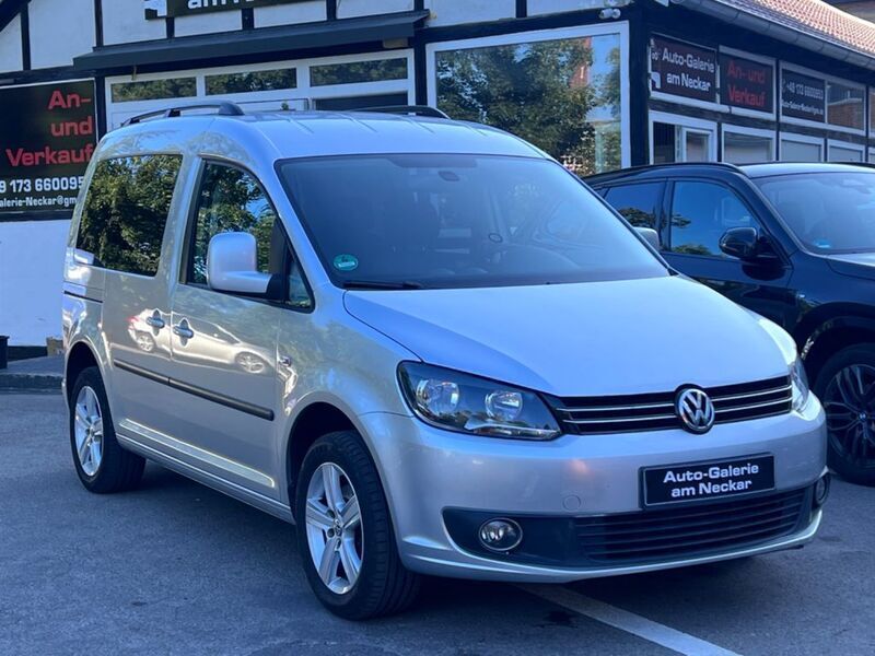 Silber Gebraucht 2011 VW Caddy Comfortline Van / Kleinbus | 6.990 € (Guter Preis) - Bild 1/4