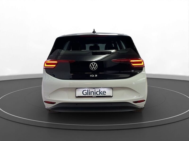 Gebraucht VW ID.3 Pure 110 kW (150 PS) 2021 Weiß (gletscherweiß metallic) Kleinwagen