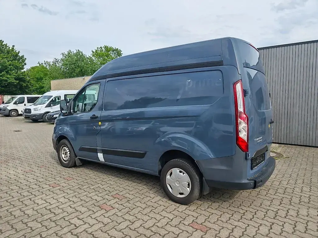 Gebraucht Ford Transit Custom 105 PS (77 kW) 2017 Grau Van
