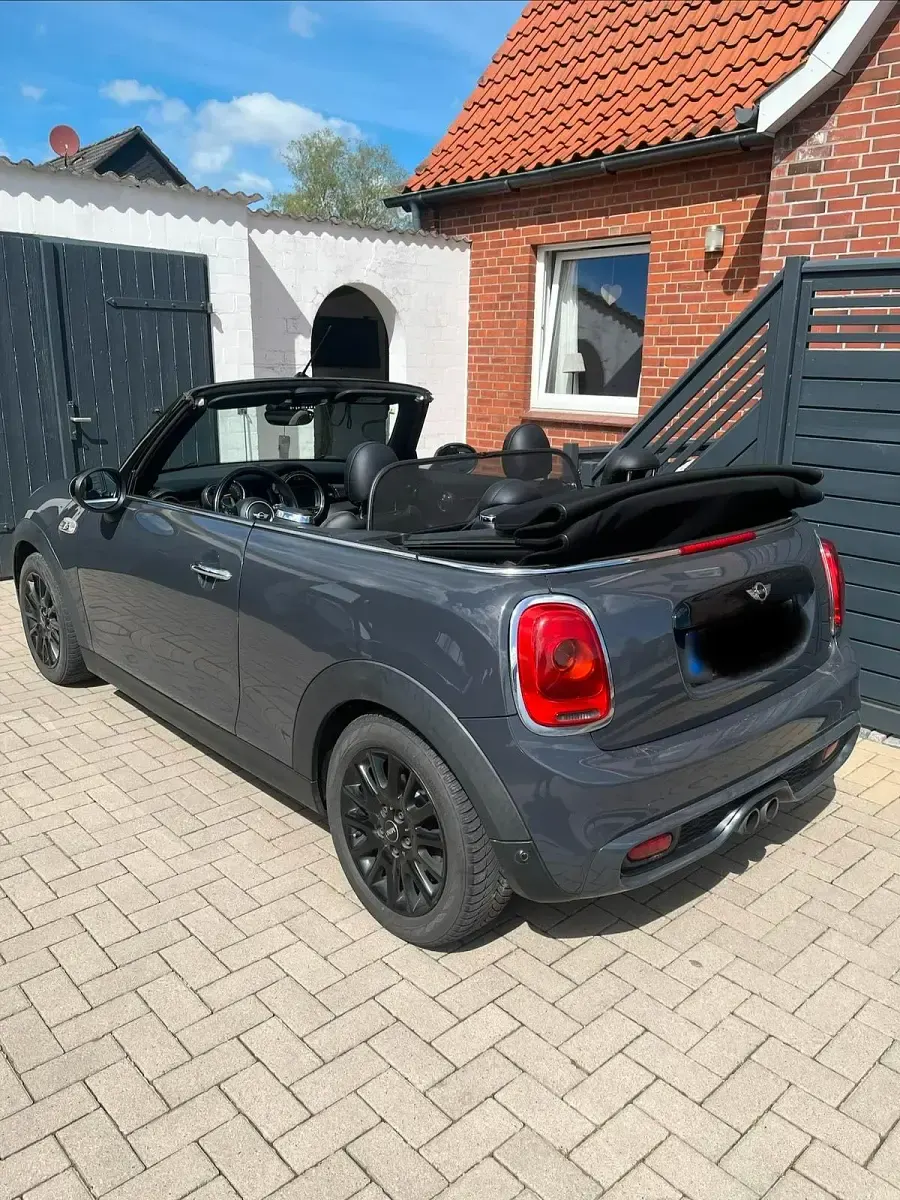 Käytetty Mini Cooper S Cabriolet 192 HP (141 kW) 2017 Harmaa Avoauto