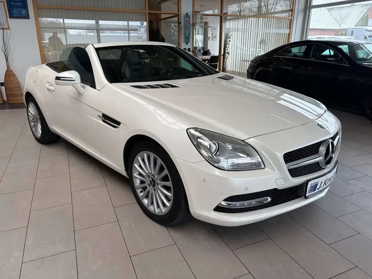 Gebraucht Mercedes SLK250 AMG Edition 1 204 PS (150 kW) 2013 Violett Cabrio