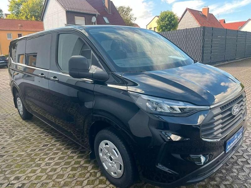 Obsidanschwarz Neu 2025 Ford Transit Custom Van / Kleinbus | 40.990 € (Superpreis) - Bild 1/4