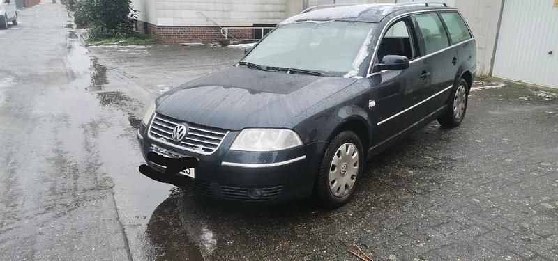 Gebraucht 2002 VW Passat Highline Kombi | 650 € (Superpreis) - Bild 1/4