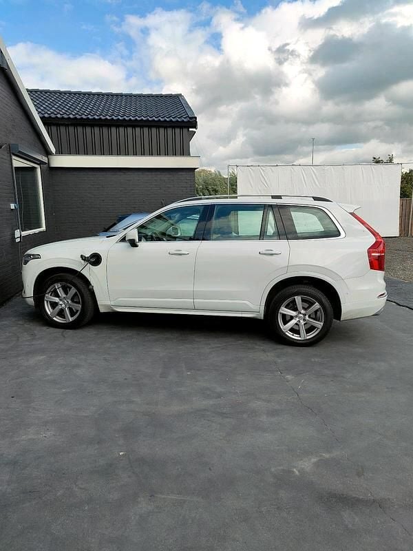 Weiß Gebraucht 2015 Volvo XC90 SUV | 21.500 € (Fairer Preis) - Bild 1/4