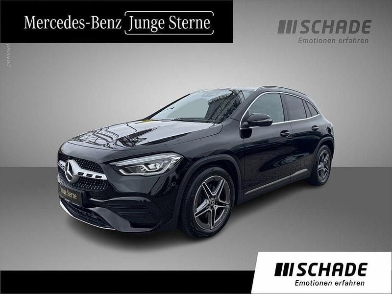 Schwarz Gebraucht 2020 Mercedes GLA200 AMG line SUV | 29.950 € (Etwas zu teuer) - Bild 1/4