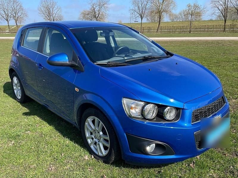 Używany Chevrolet Aveo LTZ 116 KM (85 kW) 2011 Niebieski Sedan/Limuzyna