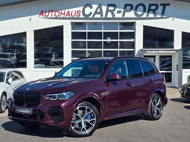 Violett Gebraucht 2022 BMW X5 M50 Performance SUV | 75.000 € (Etwas zu teuer) - Bild 1/4