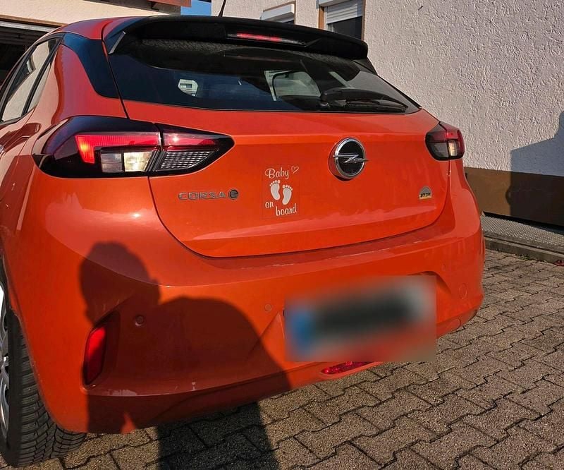 Gebraucht Opel Corsa-e 100 kW (136 PS) 2021 Orange Kleinwagen