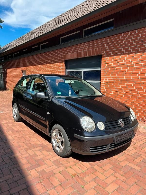 Schwarz Gebraucht 2003 VW Polo Kleinwagen | 1.200 € (Fairer Preis) - Bild 1/4
