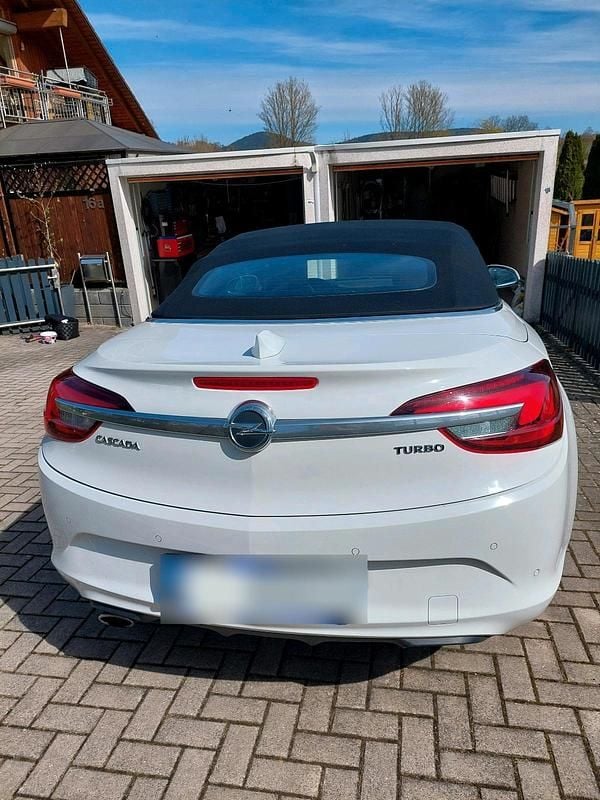 Gebraucht Opel Cascada 170 PS (125 kW) 2017 Weiß Cabrio