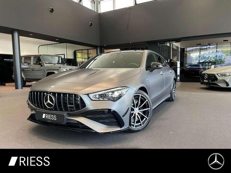 Manufaktur magnolack manufakt Gebraucht 2025 Mercedes CLA35 AMG AMG Coupé | 56.800 € (Teuer) - Bild 1/4