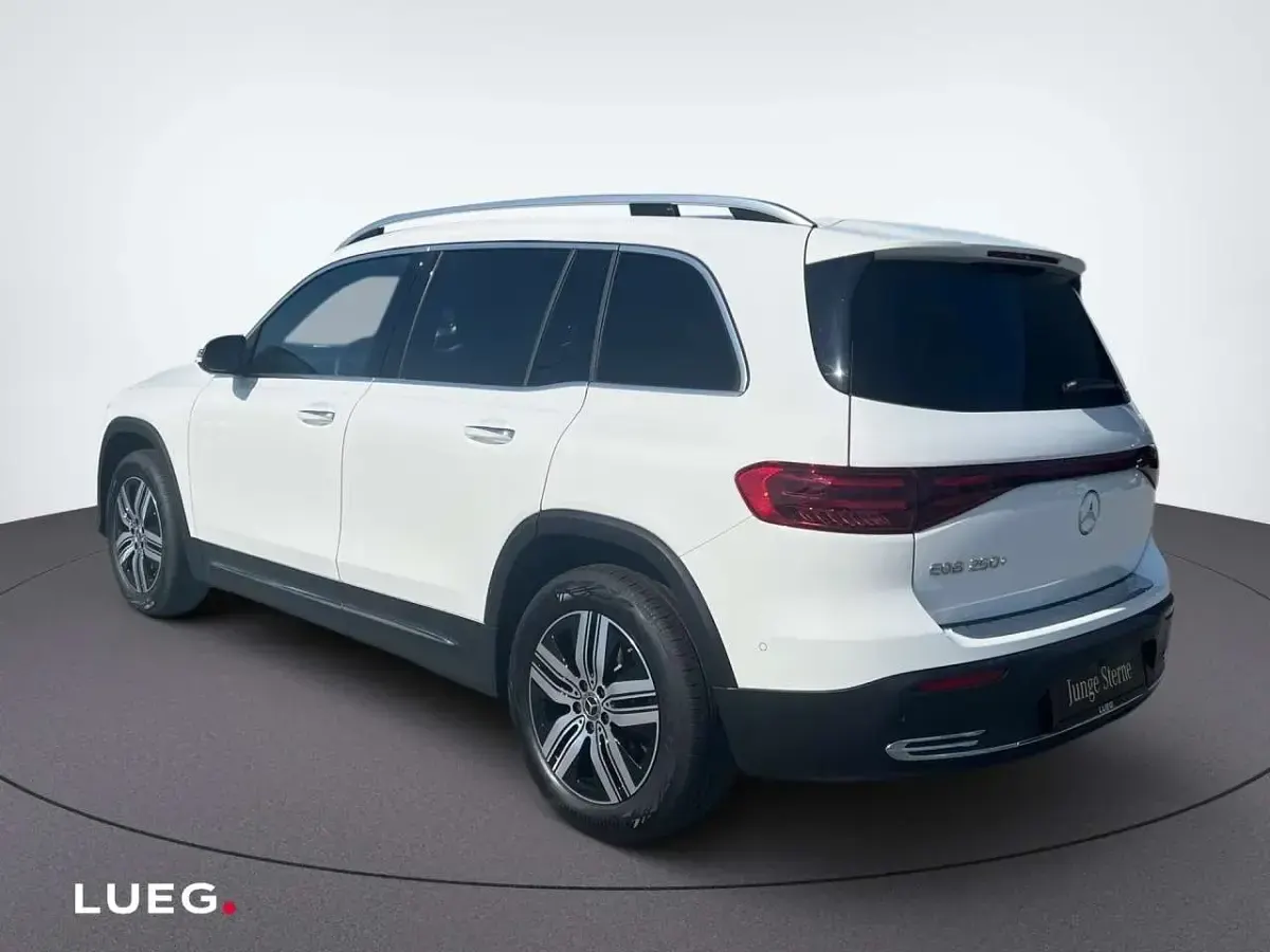 Gebraucht Mercedes EQB250+ Electric Art 139 kW (190 PS) 2025 Weiß SUV