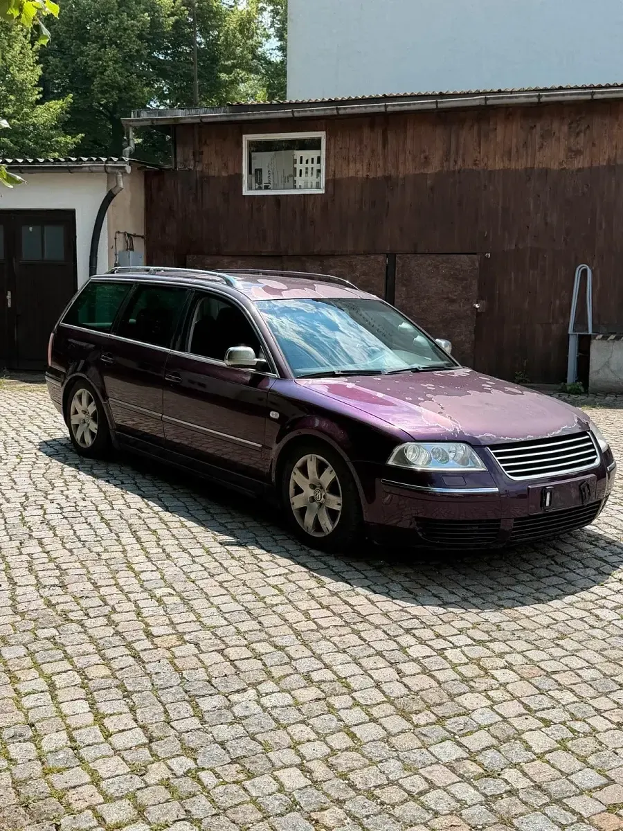 Gebraucht VW Passat Highline 131 PS (96 kW) 2002 Violet Kombi