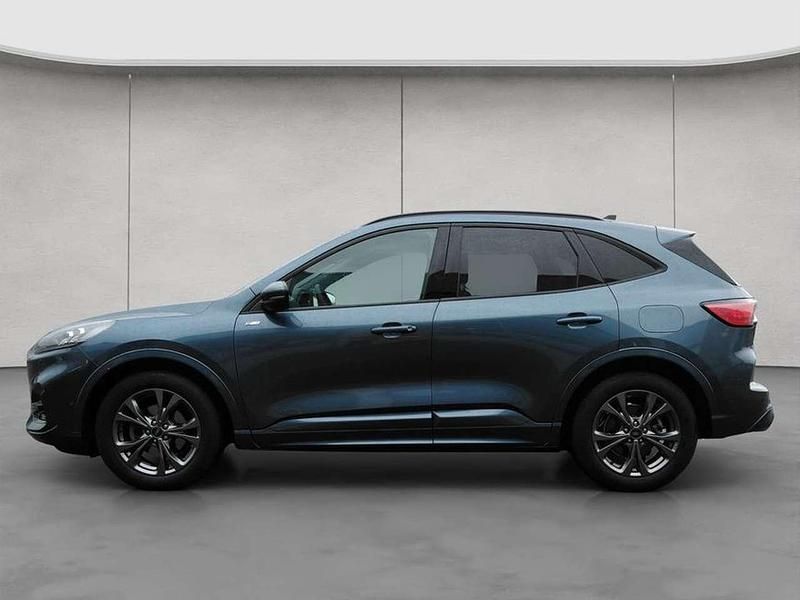 Gebraucht Ford Kuga ST-Line X 151 PS (111 kW) 2023 Blau SUV