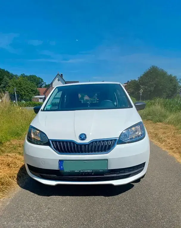 Gebraucht Skoda Citigo Active 60 PS (44 kW) 2018 Weiß Kleinwagen