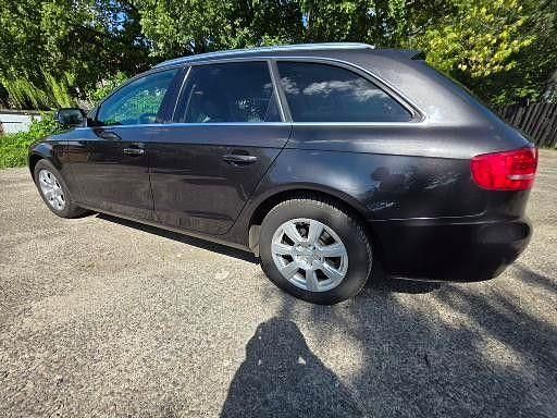 Gebraucht Audi A4 Ambiente 160 PS (117 kW) 2009 Grau Kombi