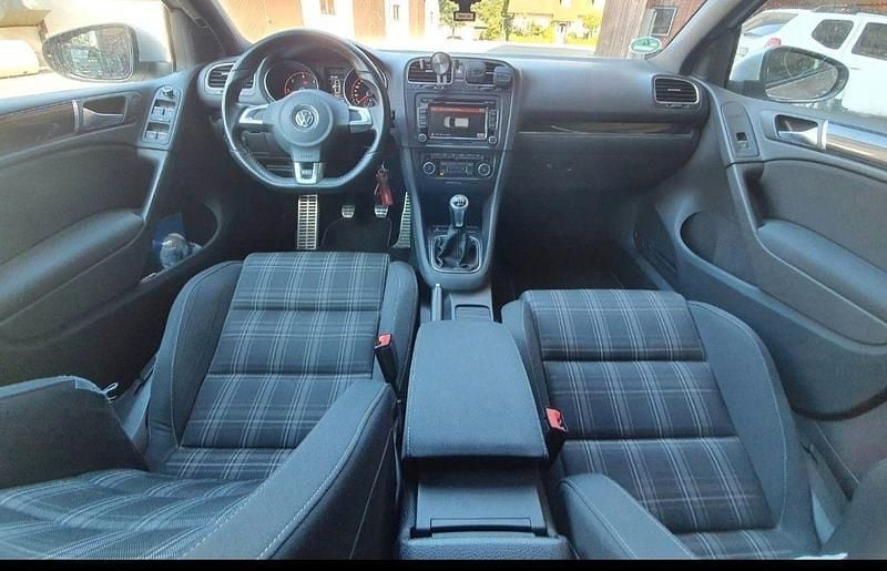 Gebraucht VW Golf VI GTD 170 PS (125 kW) 2011 Silber Kleinwagen