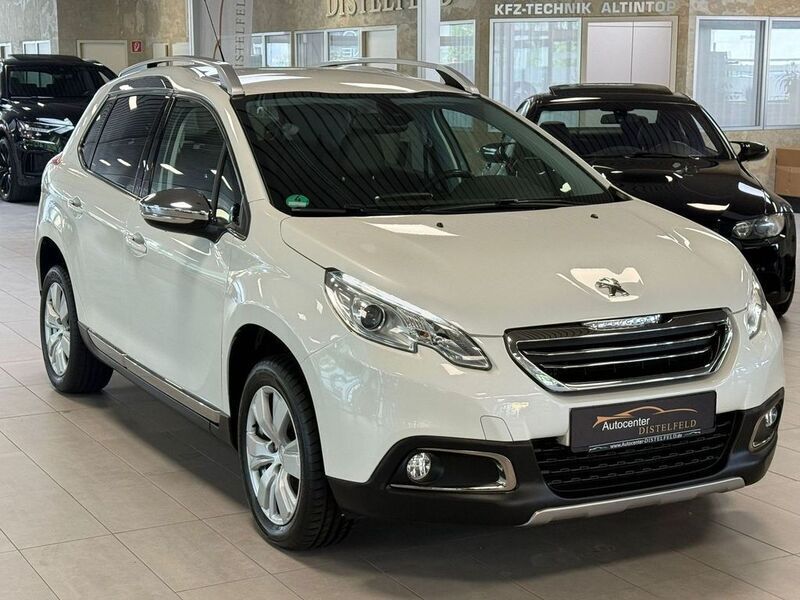 Lack weiss perlglänzend/metall Gebraucht 2013 Peugeot 2008 Allure SUV | 7.990 € (Fairer Preis) - Bild 1/4