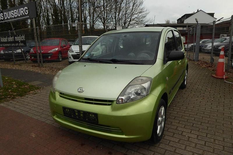 Gebraucht Daihatsu Sirion 87 PS (63 kW) 2005 Grün Kleinwagen