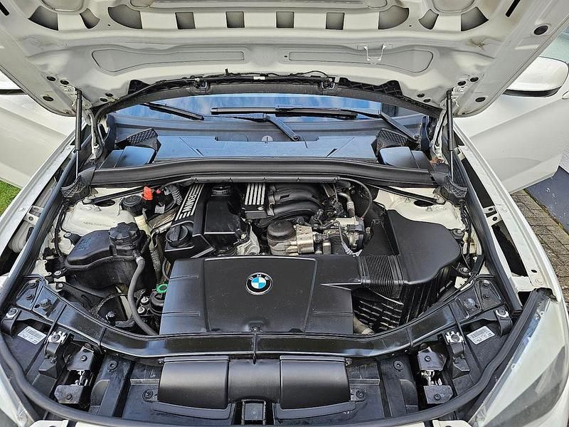 Gebraucht BMW X1 150 PS (110 kW) 2012 Weiß SUV