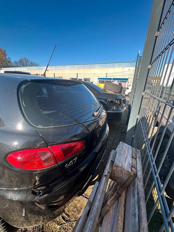 Gebraucht Alfa Romeo 147 150 PS (110 kW) 2007 Schwarz Kleinwagen