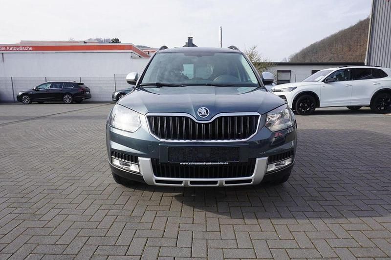 Gebraucht Skoda Yeti Ambition 125 PS (91 kW) 2017 Quarzgrau SUV
