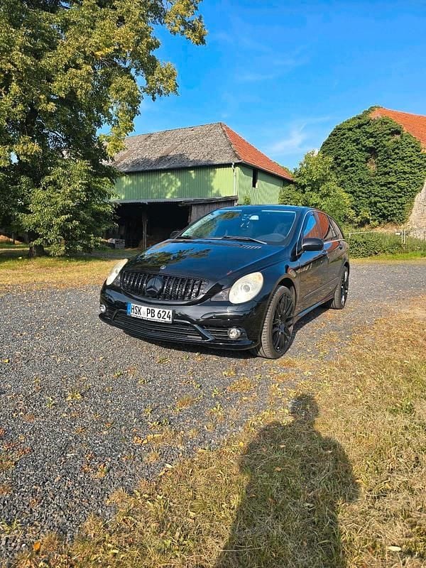 Gebraucht Mercedes R500 306 PS (225 kW) 2006 Schwarz Van / Kleinbus