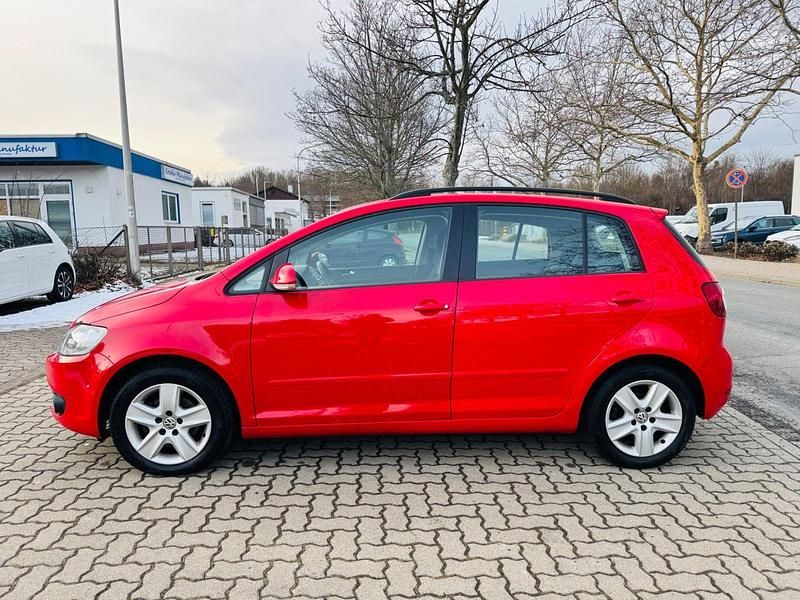 Gebraucht VW Golf VI 122 PS (89 kW) 2010 Rot Kleinwagen