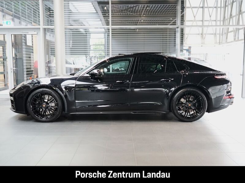 Gebraucht Porsche Panamera GTS Sport 500 PS (367 kW) 2025 Tiefschwarzmetallic Limousine