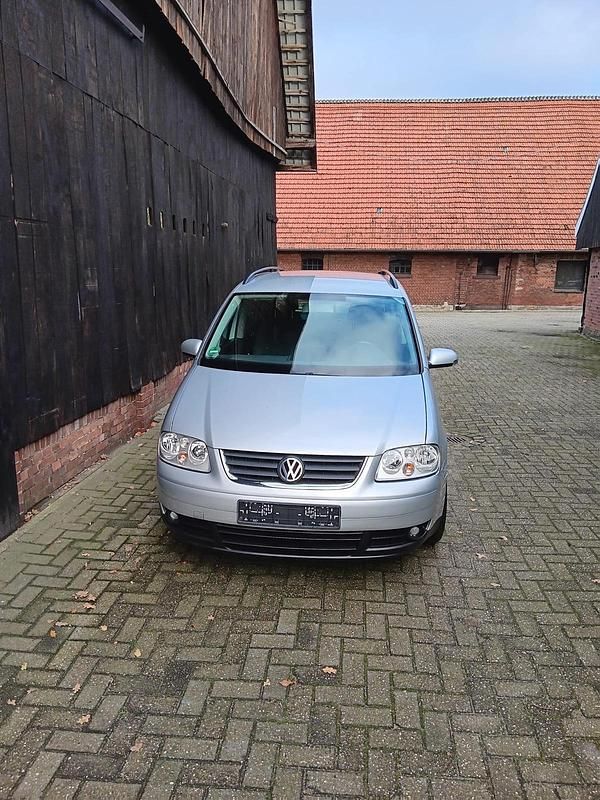 Silber Gebraucht 2003 VW Touran Van / Kleinbus | 1.300 € (Guter Preis) - Bild 1/4