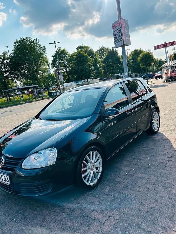Schwarz Gebraucht 2006 VW Golf V GT Kombi | 4.600 € (Etwas zu teuer) - Bild 1/4
