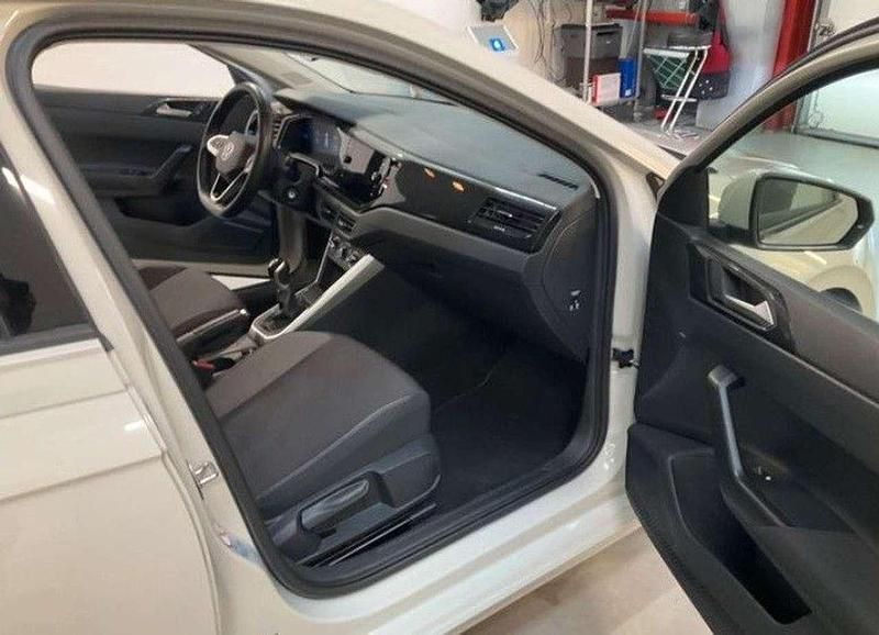 Gebraucht VW Polo Life 95 PS (69 kW) 2023 Grau Kleinwagen