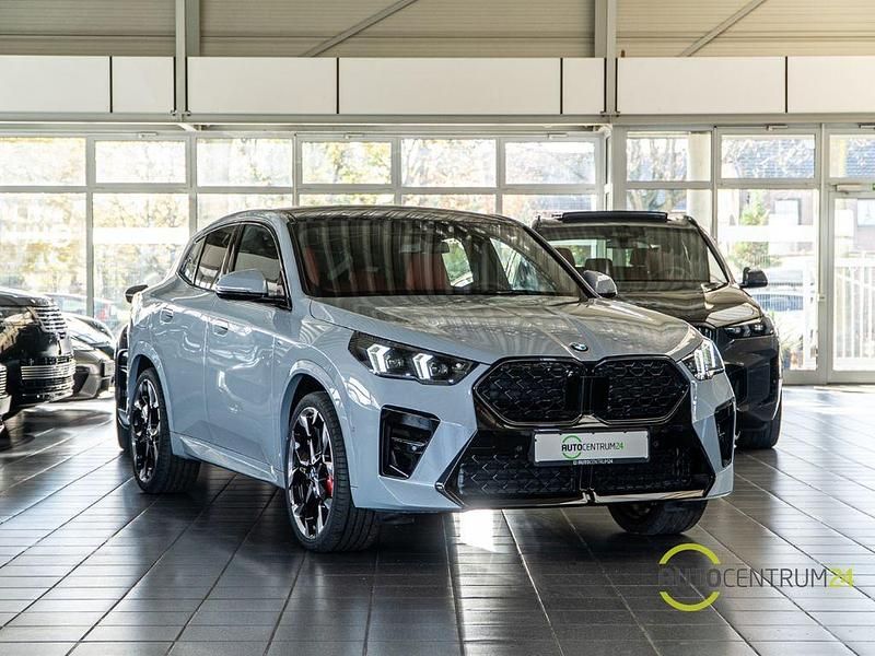 Grau Gebraucht 2025 BMW X2 M Sport SUV | 57.990 € - Bild 1/4