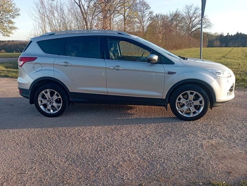 Second-hand Ford Kuga 140 CP (102 kW) 2013 Gri SUV