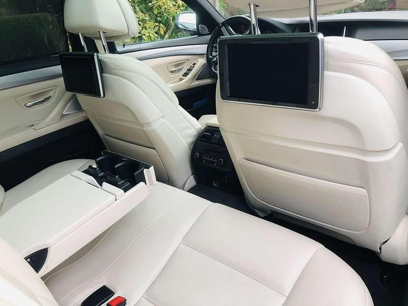 Gebraucht BMW M550 Shadowline 381 PS (280 kW) 2013 Blau Limousine