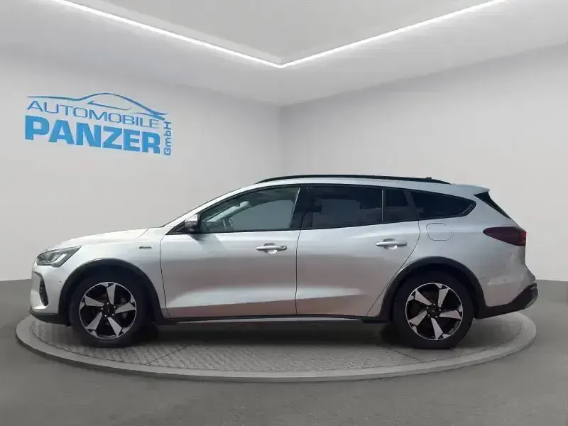 Gebraucht Ford Focus Active 116 PS (85 kW) 2023 Silber Limousine